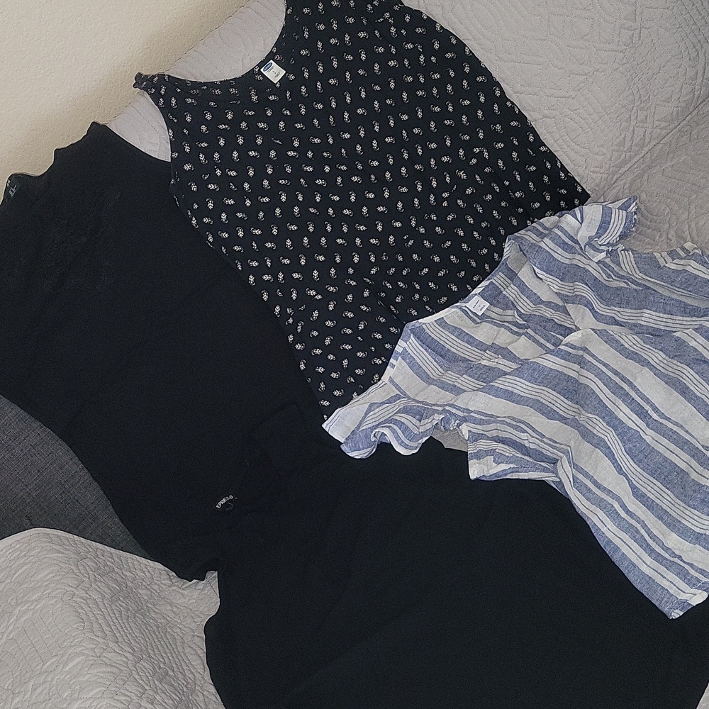 4 Women Tops